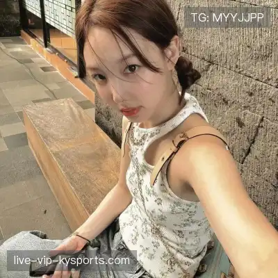 姬镇裙